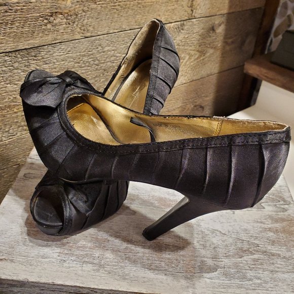 LAT Shoes - Women's Stiletto Heels LAT US 7 Black Heels